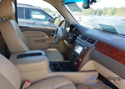 2013 Chevrolet Tahoe Lt z USA, uszkodzony, nr VIN 1GNSKBE01DR167578